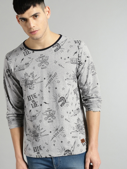 

Roadster Men Grey & Black Printed Round Neck T-shirt