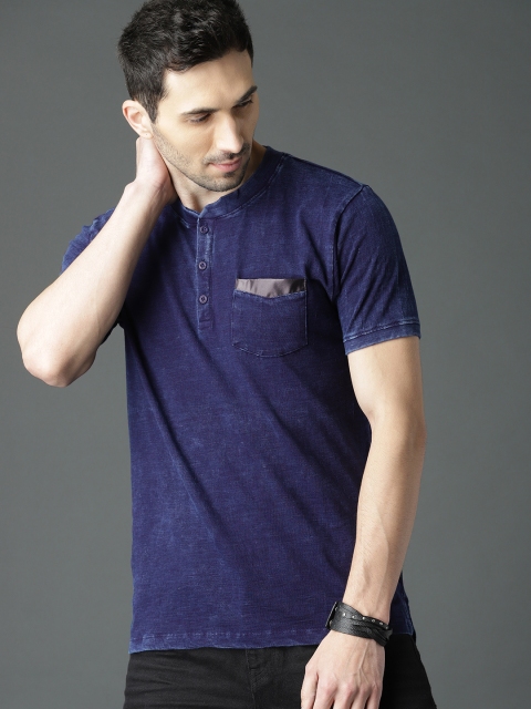 

Roadster Men Navy Solid Henley Neck Pure Cotton T-shirt, Navy blue