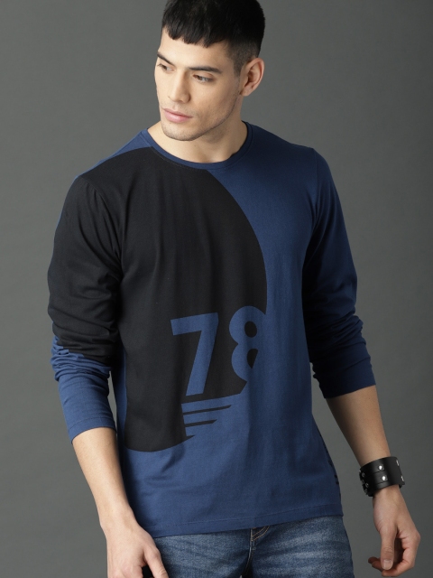 

Roadster Men Blue Printed Round Neck T-shirt