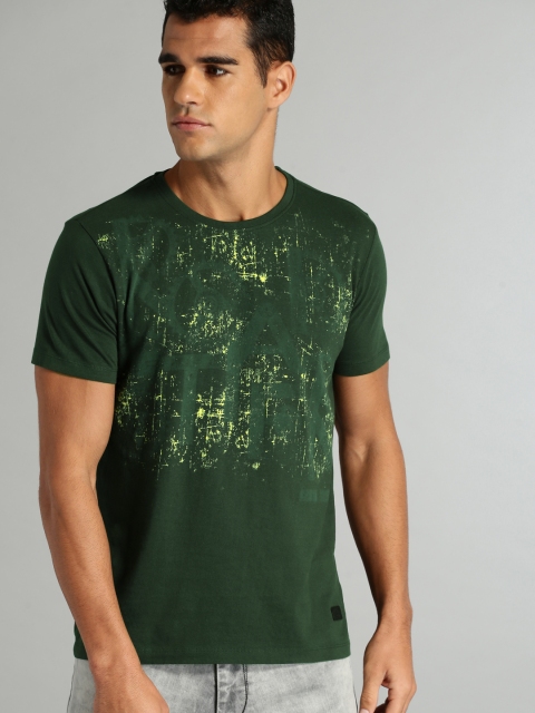 

Roadster Men Green Printed T-shirt