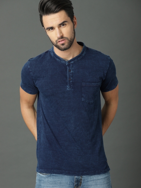 

Roadster Men Navy Blue Solid Henley Neck Pure Cotton T-shirt