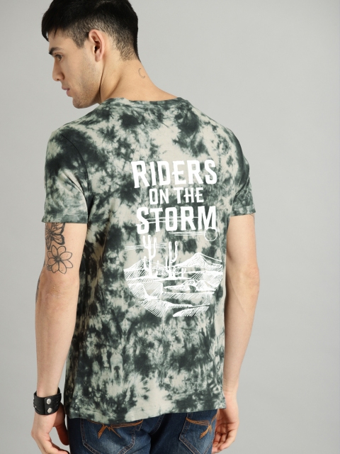 

Roadster Men Grey Dyed Round Neck T-shirt