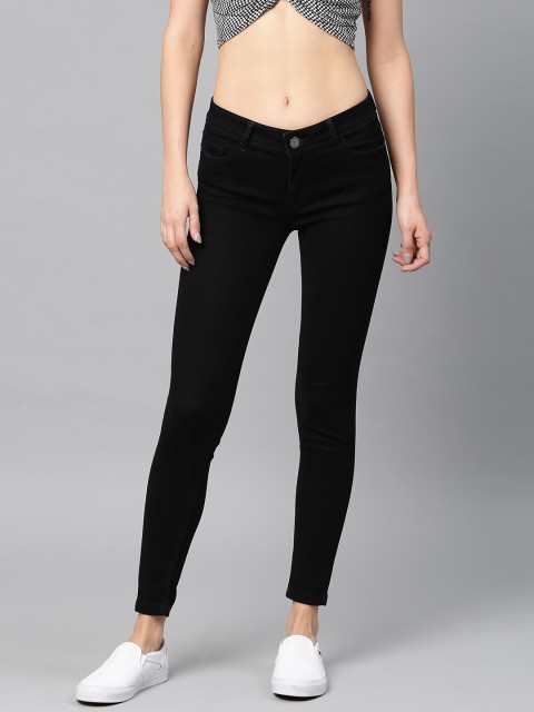 

Tokyo Talkies Women Black Skinny Fit Mid-Rise Clean Look Cropped Stretchable Jeans