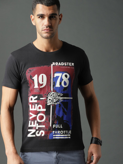 

Roadster Men Black Printed Round Neck T-shirt