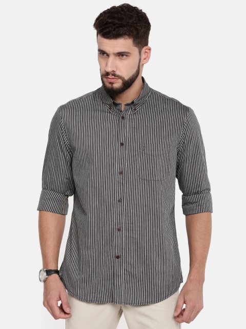 

Indian Terrain Men Black & Grey Slim Fit Striped Casual Shirt