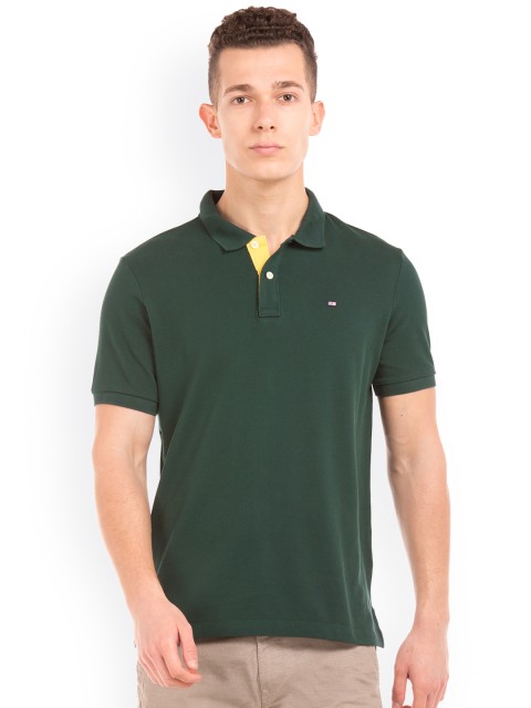 

Arrow Sport Men Green Solid Polo Collar T-shirt
