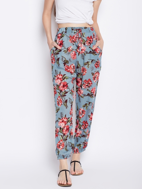 

Oxolloxo Women Blue Relaxed Regular Fit Printed Regular Trousers