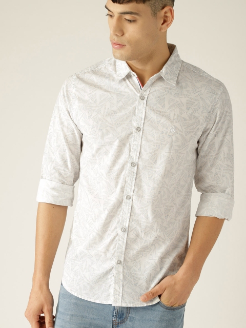 

United Colors of Benetton Men White & Blue Slim Fit Printed Casual Shirt