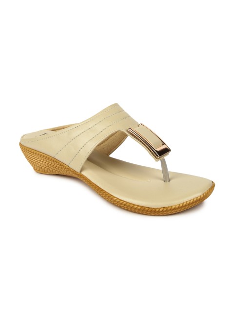

Liberty Women Beige Comfort Sandals