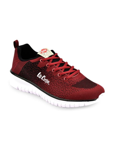 

Lee Cooper Men Maroon & Black Running Shoes