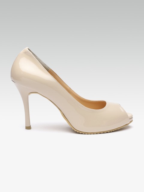 

HEATWAVE Women Beige Solid Peep Toes