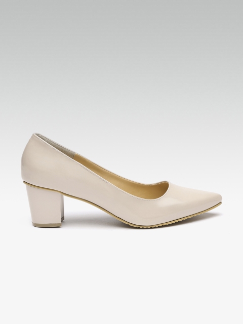 

HEATWAVE Women Beige Solid Pumps