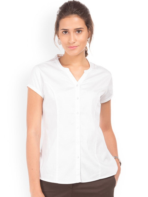 

Arrow Woman White Regular Fit Solid Casual Shirt