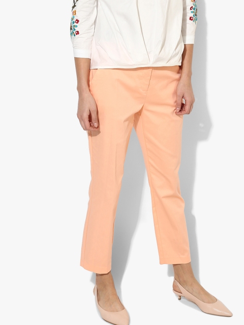 

DOROTHY PERKINS Women Peach-Coloured Regular Fit Solid Chinos