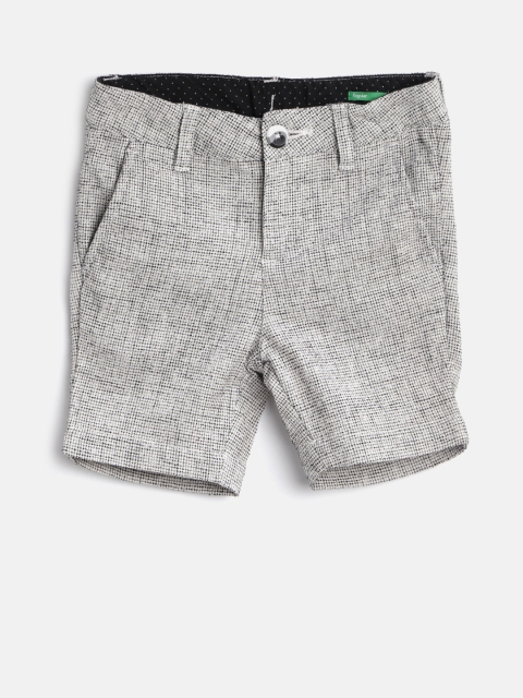 

United Colors of Benetton Boys Black & Off-White Self-Design Regular Shorts