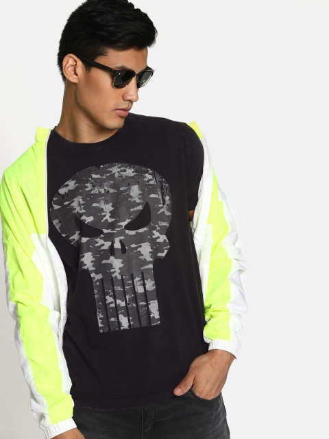 

Kook N Keech Marvel Men Black Printed Round Neck T-shirt