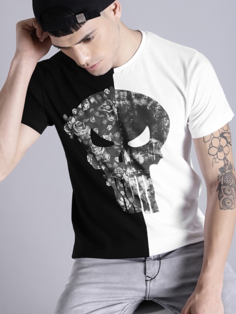 

Kook N Keech Marvel Men Black White Printed Round Neck Pure Cotton T-shirt
