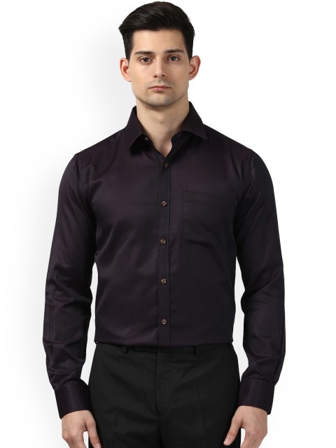 

Next Look Men Burgundy Slim Fit Self Design Formal Shirt