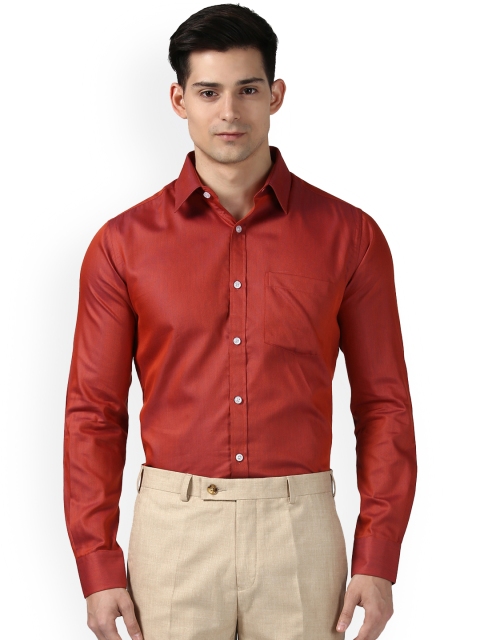 

Next Look Men Rust Slim Fit Solid Semiformal Shirt