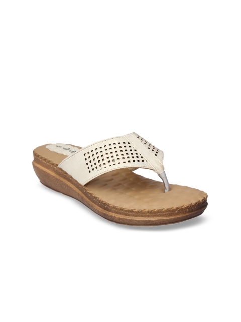 

pelle albero Women White Solid Sandals
