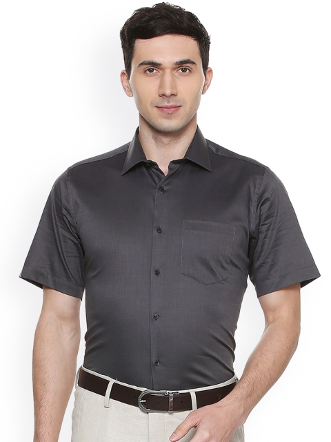 

Van Heusen Men Charcoal Grey Custom Regular Fit Solid Formal Shirt