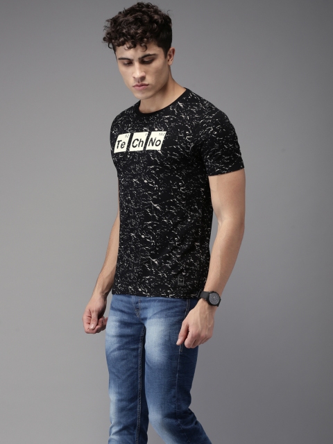 

Flying Machine Men Black Printed Round Neck Pure Cotton T-shirt