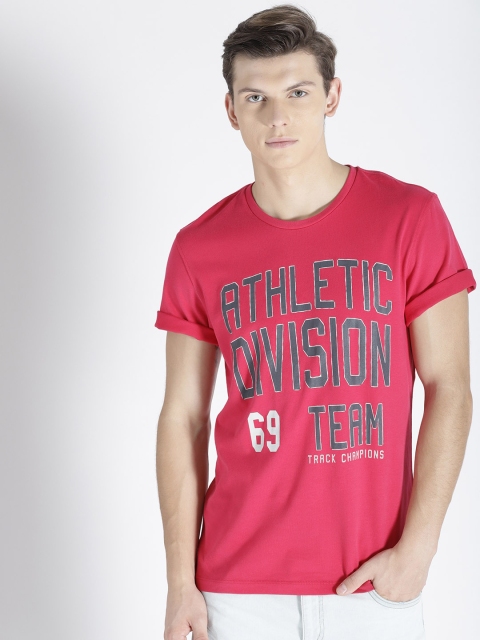 

s.Oliver Men Pink Printed Round Neck T-Shirt