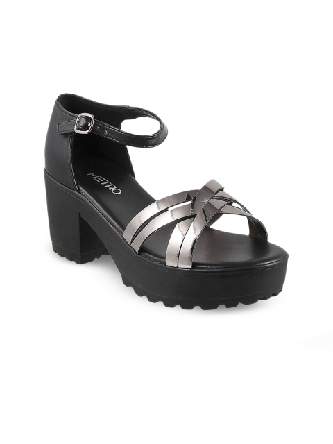 

Metro Women Silver-Toned Colourblocked Sandals
