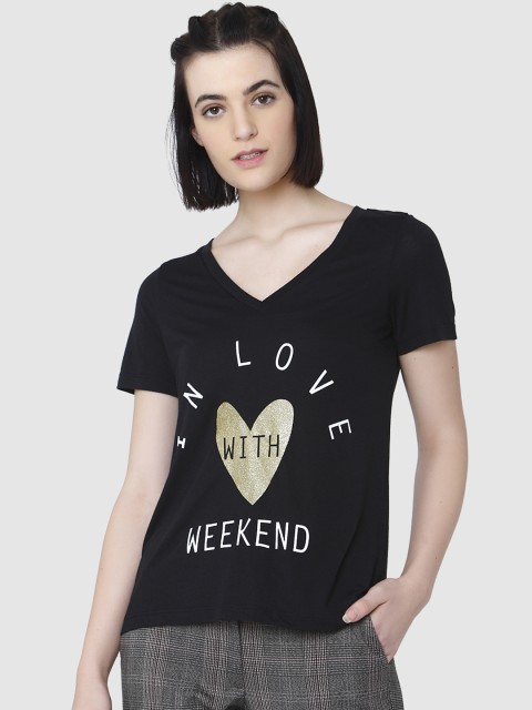 

Vero Moda Women Black Printed V-Neck T-shirt