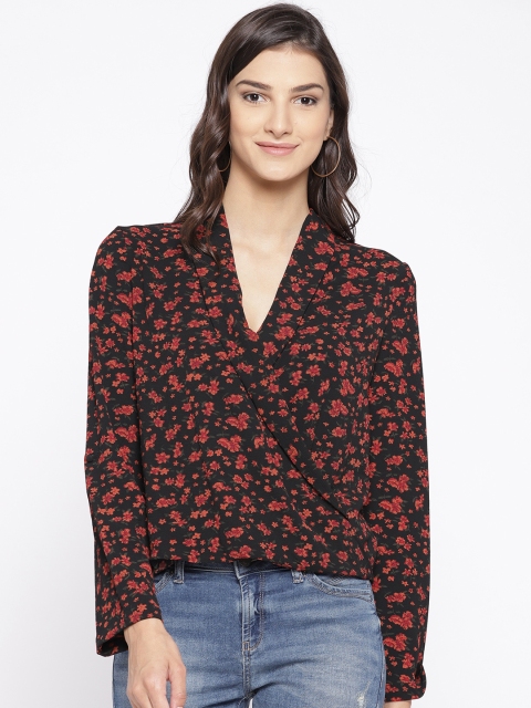 

Vero Moda Women Black & Red Printed Top