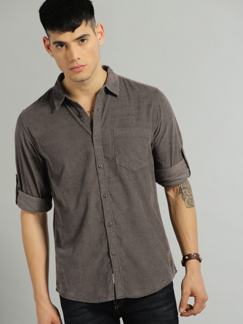 

Roadster Men Grey Regular Fit Solid Corduroy Casual Shirt