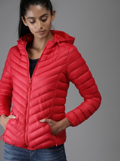 

Moda Rapido Women Red Solid Hooded Puffer Jacket