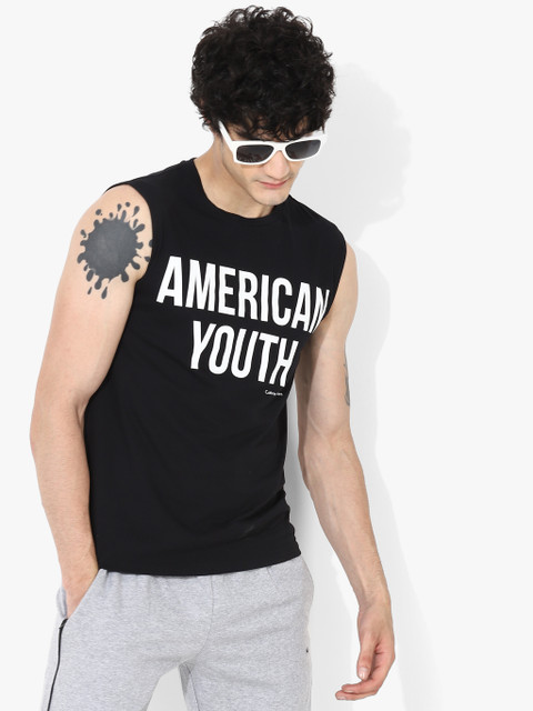 

Black Solid Regular Fit Round Neck T-Shirt