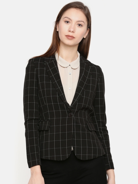 

Vero Moda Women Black & White Checked Formal Blazer