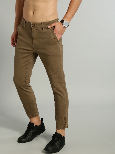 

Roadster Men Khaki Regular Fit Solid Chinos