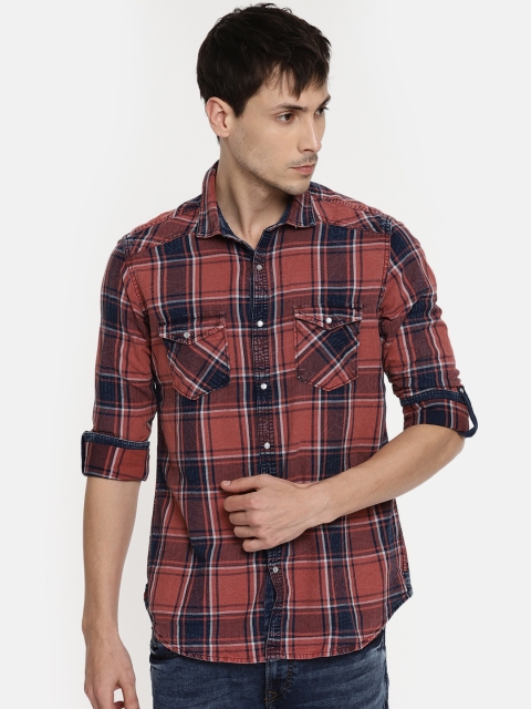 

Killer Men Navy & Maroon Slender Fit Checked Casual Shirt, Navy blue