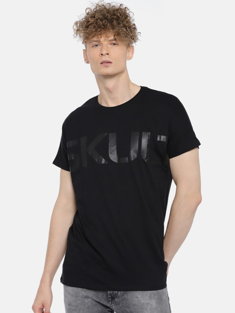 

SKULT by Shahid Kapoor Men Black Printed Round Neck T-shirt