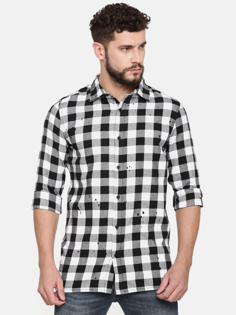 

SKULT by Shahid Kapoor Men White & Black Checked Casual High-Low Hem Shirt