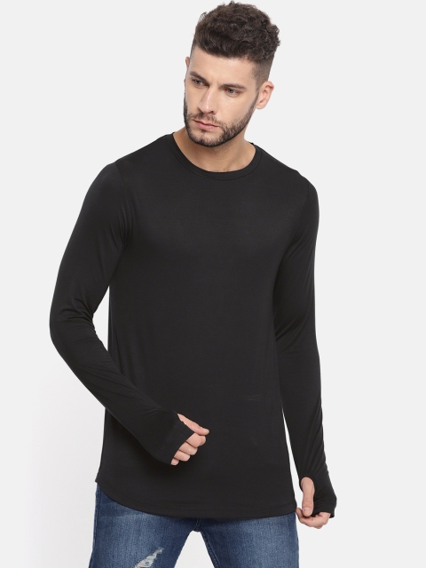 

SKULT by Shahid Kapoor Men Black Solid Round Neck T-shirt