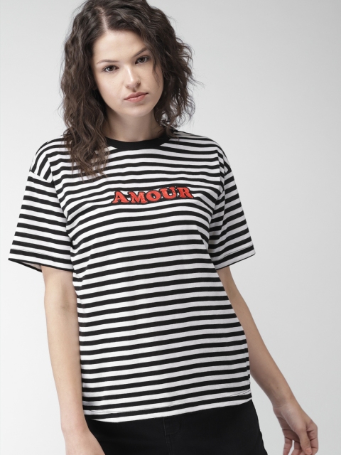 

FOREVER 21 Women Black Striped Round Neck T-shirt