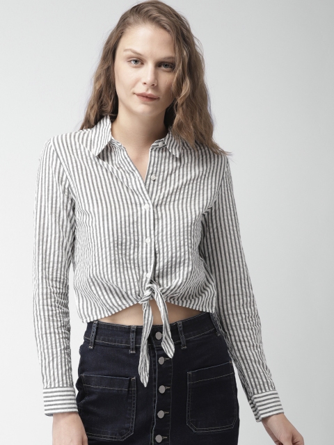 

FOREVER 21 Women White & Grey Regular Fit Striped Casual Shirt