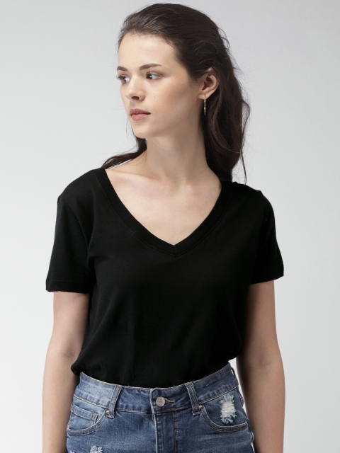 

FOREVER 21 Women Black Solid V-Neck T-shirt