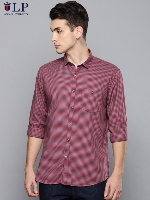 

Louis Philippe Sport Men Maroon Slim Fit Checked Casual Shirt