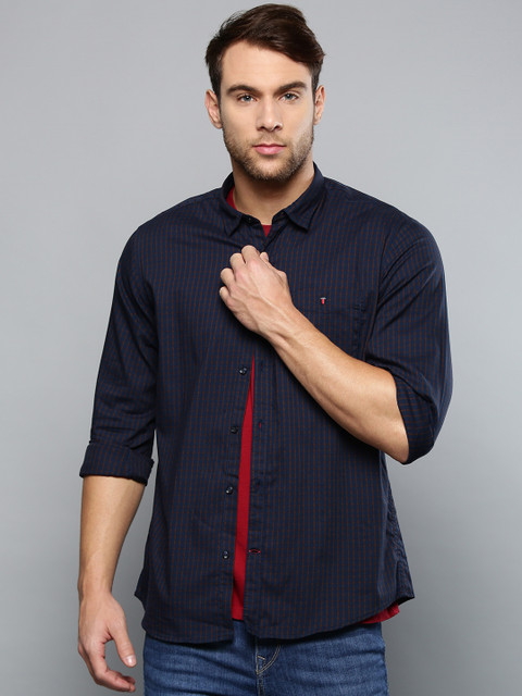 

Louis Philippe Sport Men Navy & Brown Slim Fit Checked Casual Shirt, Navy blue