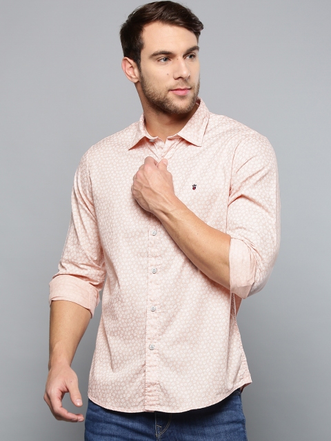 

Louis Philippe Sport Men Peach-Coloured Jermyn Slim Fit Floral Printed Casual Shirt