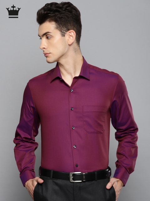 

Louis Philippe Men Maroon Slim Fit Self Design Formal Shirt