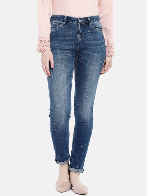 

Vero Moda Women Blue Skinny Fit Mid-Rise Embellished Clean Look Stretchable Jeans