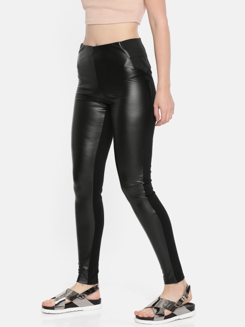 

Vero Moda Women Black Regular Fit Solid Treggings