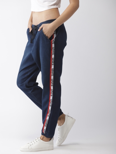 

Levis Women Blue Tapered Fit Mid-Rise Jeans