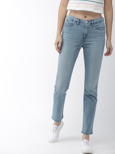 

Levis Women Blue Slim Fit Mid-Rise Clean Look Cropped Jeans